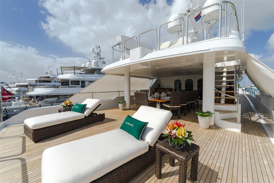 [LUXURY-YACHT-ONE-MORE-TOY]-843-5.jpg