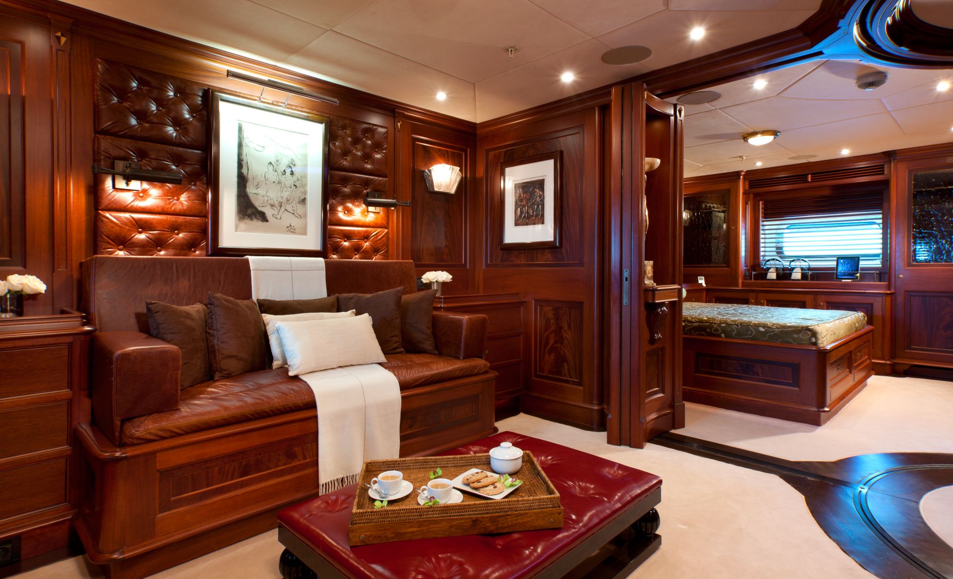 [LUXURY-YACHT-TIARA]-823-17.jpg