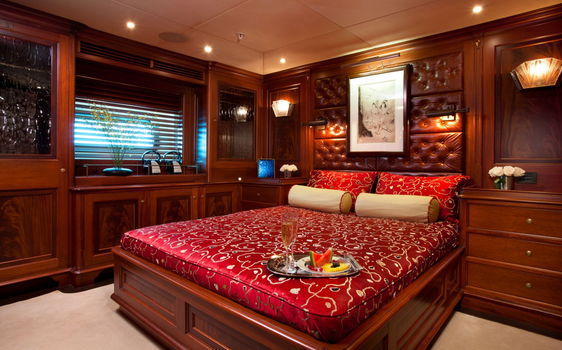 [LUXURY-YACHT-TIARA]-823-26.jpg