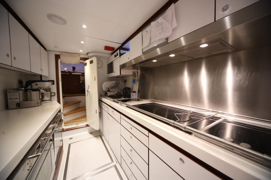 [MOTOR-SAILOR-YACHT-DIONE-STAR-EX-COLOMBAIO-STAR]-8332-4.jpg