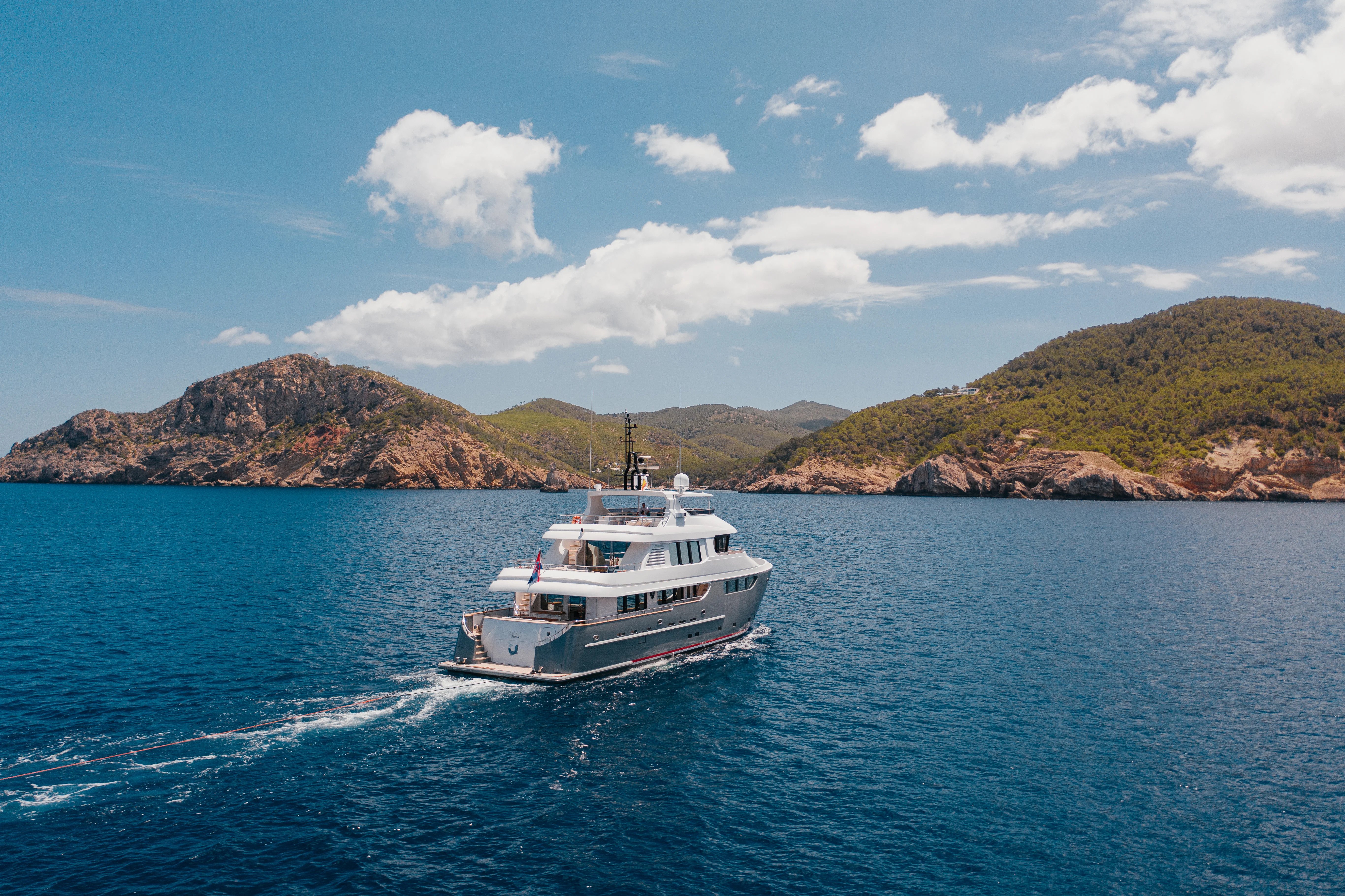 [MOTOR-YACHT-BANDIDO]-8082-7.jpg