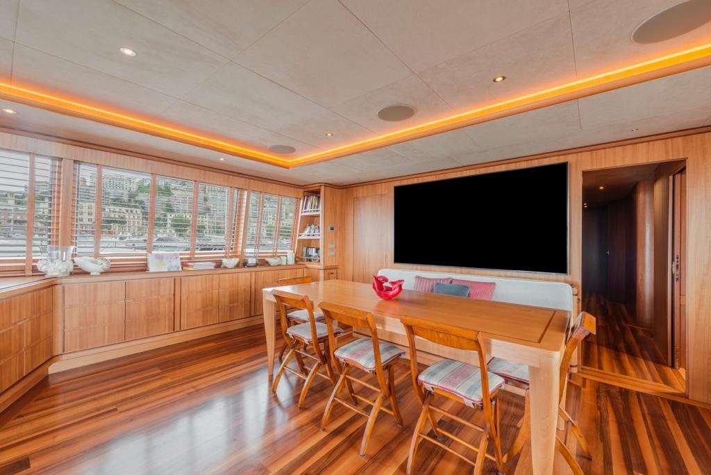 [MOTOR-YACHT-CASTAGNOLA--WJ]-8457-3.jpg