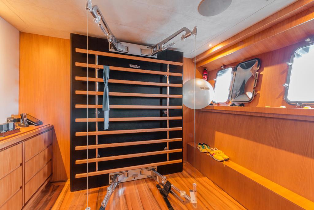 [MOTOR-YACHT-CASTAGNOLA--WJ]-8457-4.jpg