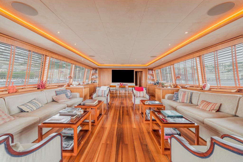 [MOTOR-YACHT-CASTAGNOLA--WJ]-8457-9.jpg
