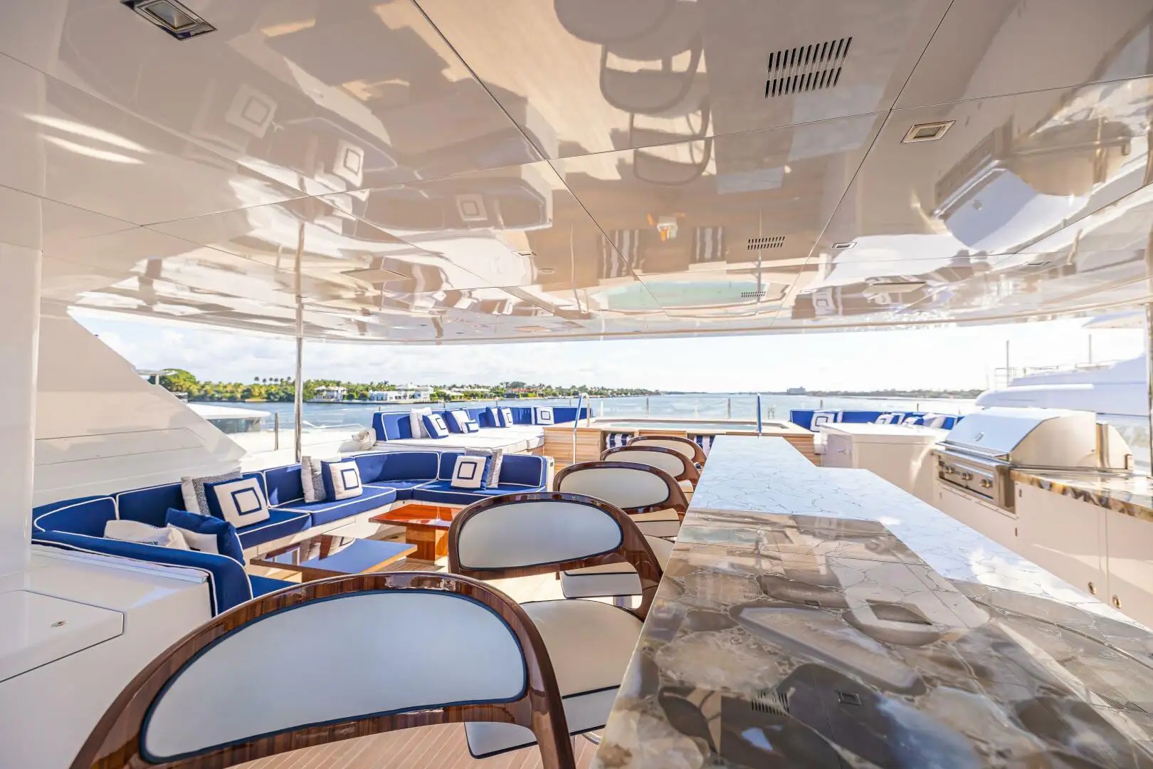 [MOTOR-YACHT-CHASSEUR-HULL]-8862-16.jpg