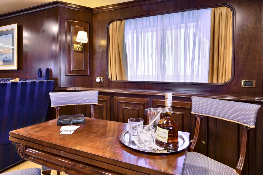 [MOTOR-YACHT-COMMITMENT]-842-13.jpg