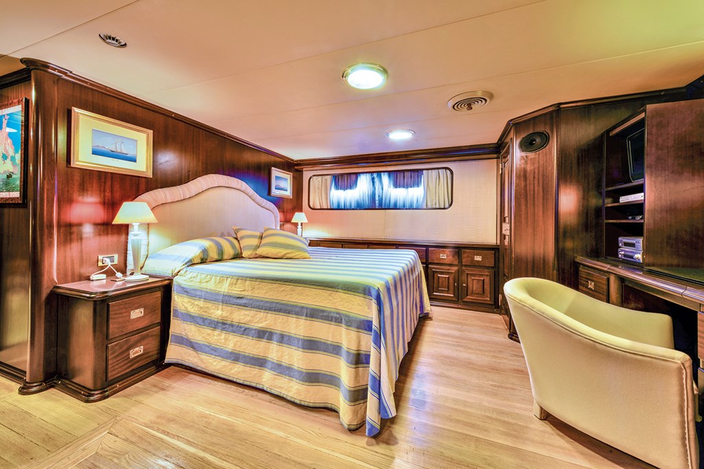 [MOTOR-YACHT-COMMITMENT]-842-21.jpg