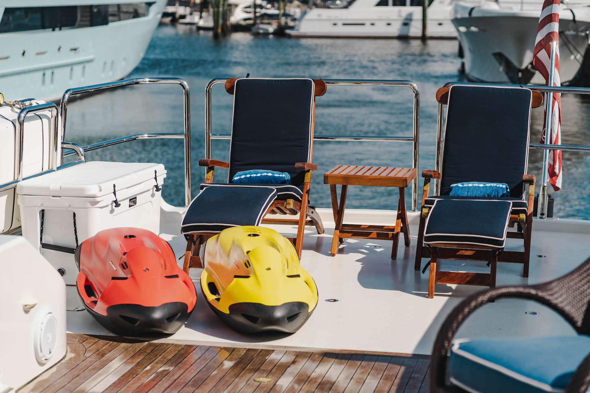 [MOTOR-YACHT-FEELIN-FREE]-8155-8.jpg