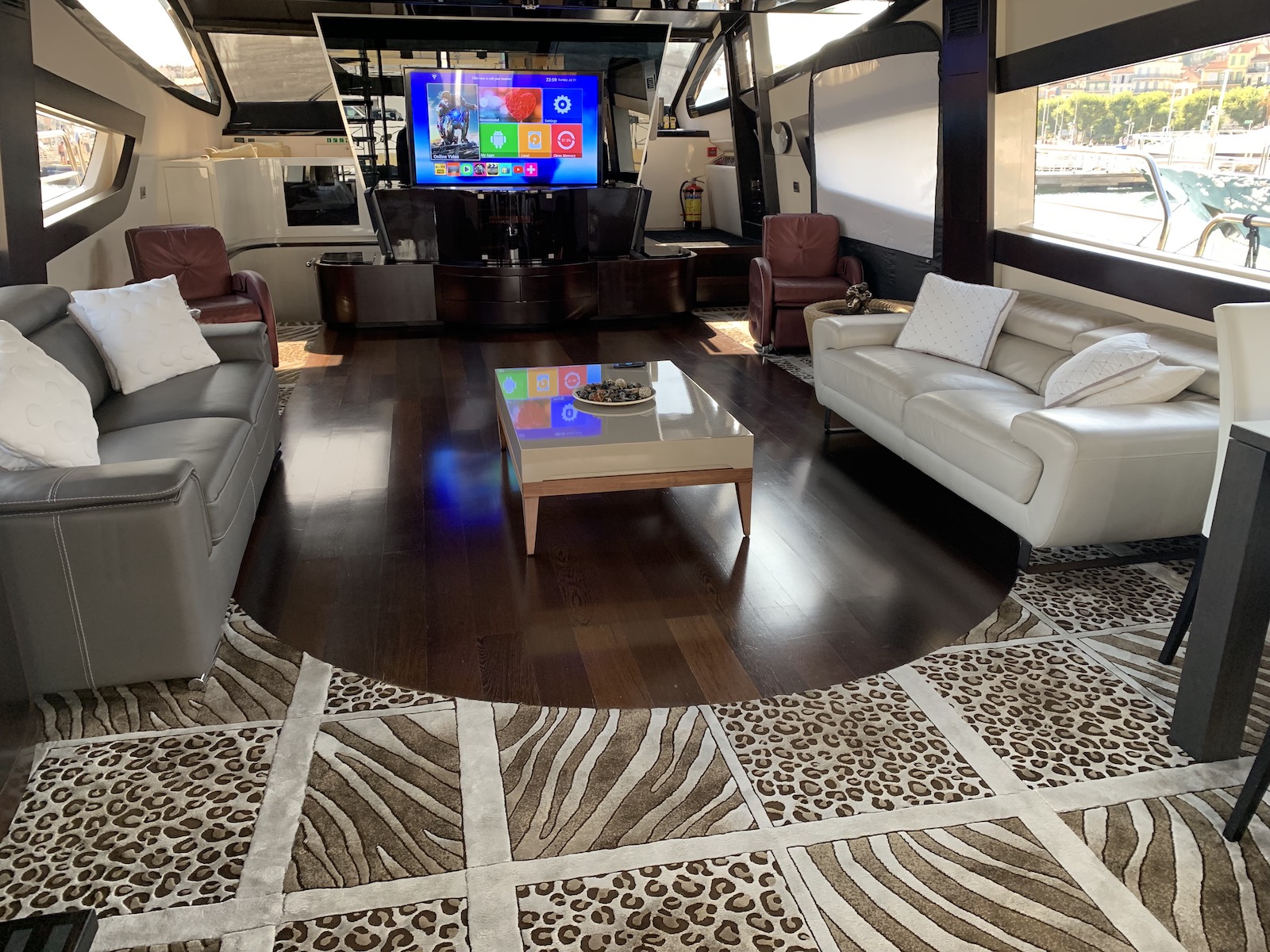 [MOTOR-YACHT-JR]-8018-11.jpg