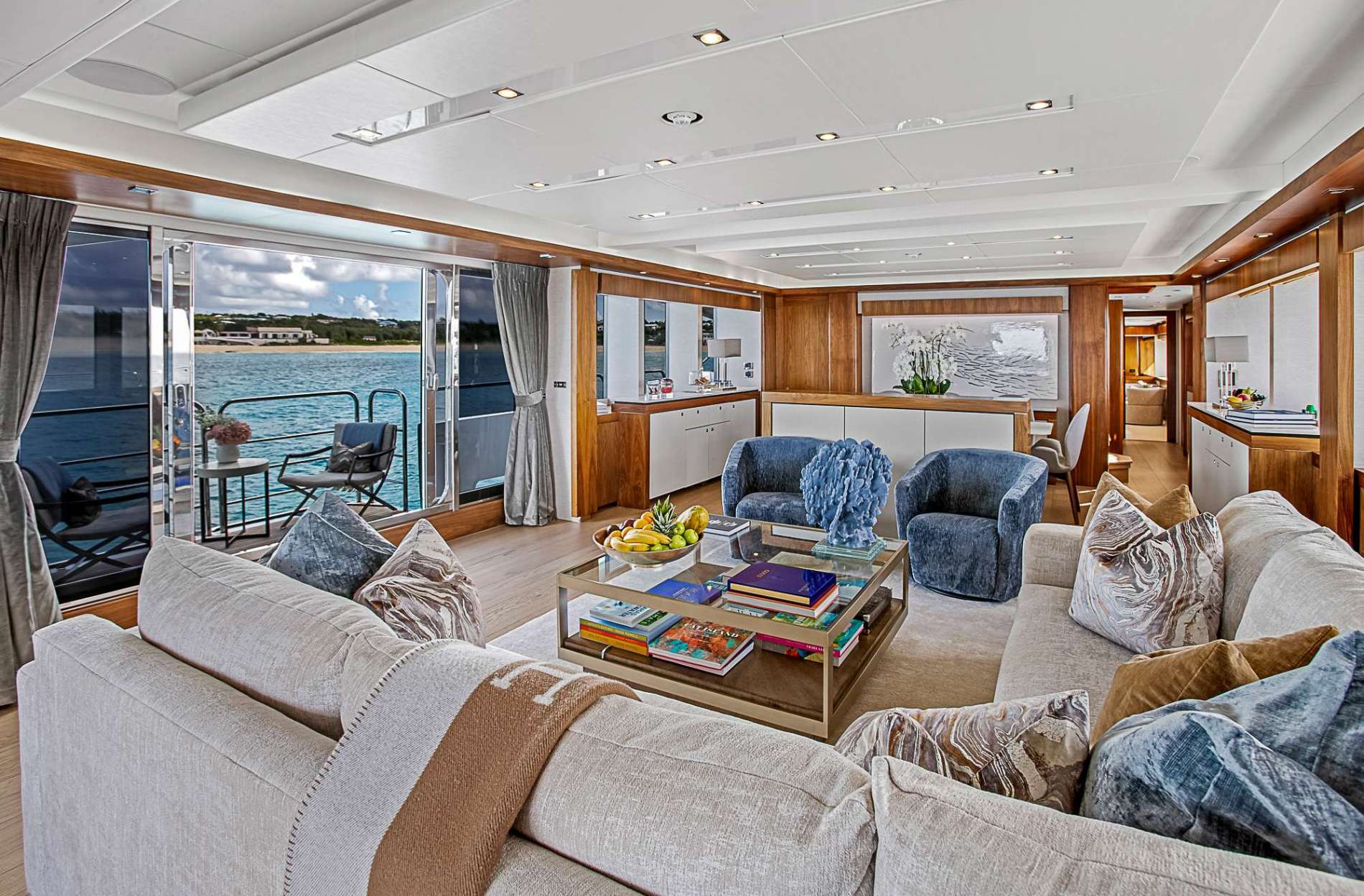[MOTOR-YACHT-LILLY-II]-8701-12.jpg