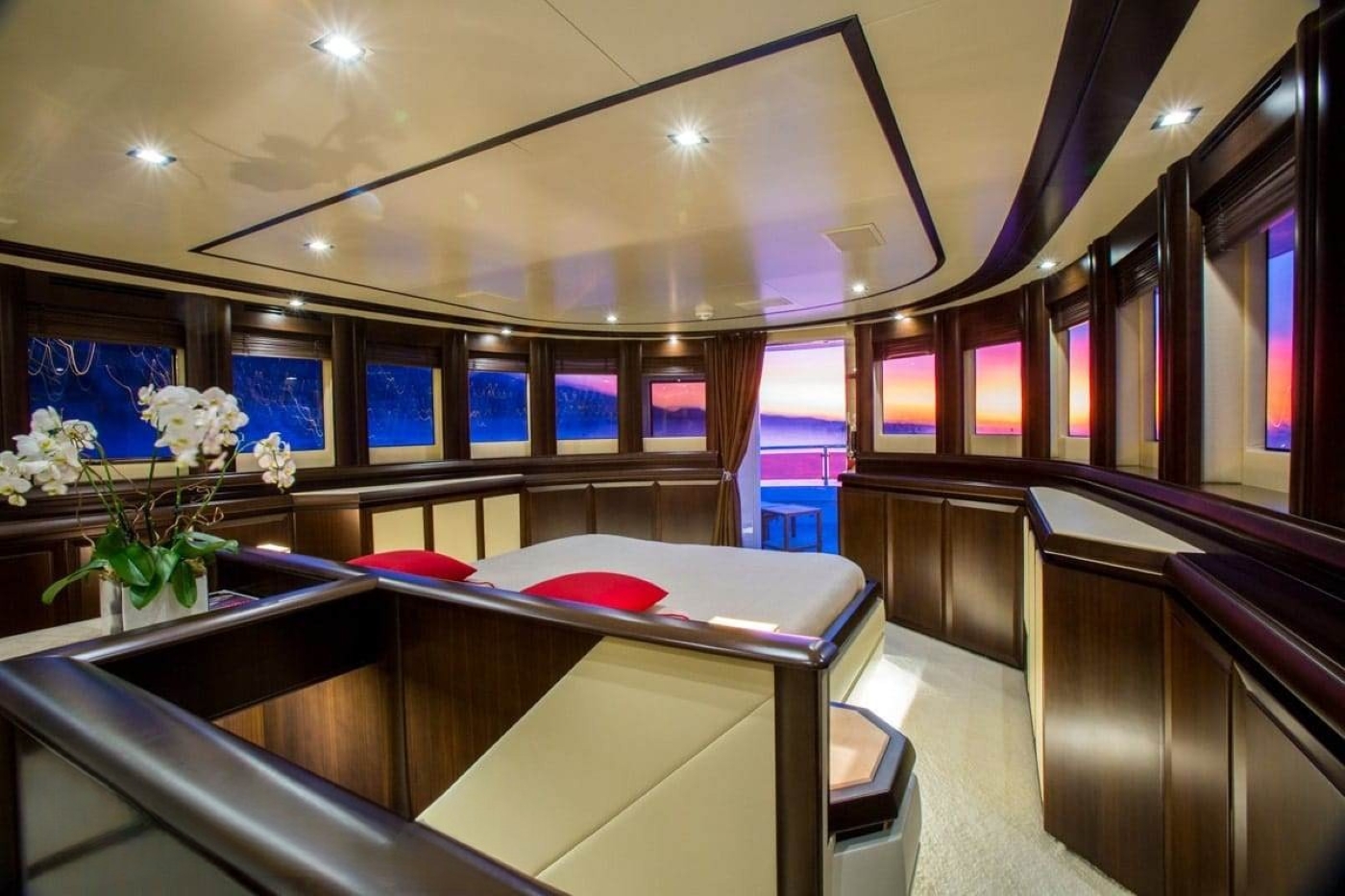[MOTOR-YACHT-NAVETTA]-8727-26.jpg
