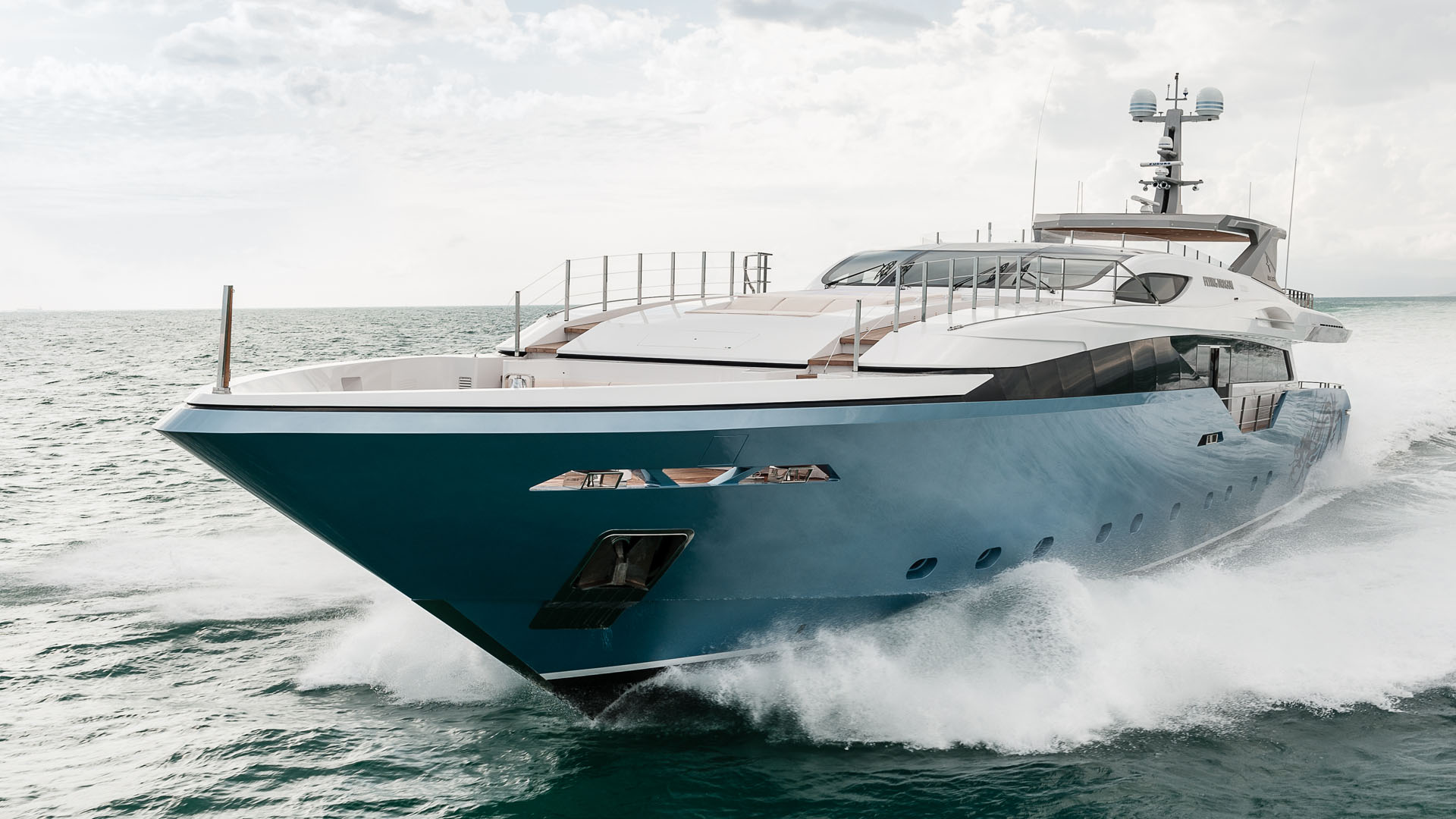 [MOTOR-YACHT-REGALE--WJ]-8437-6.jpg