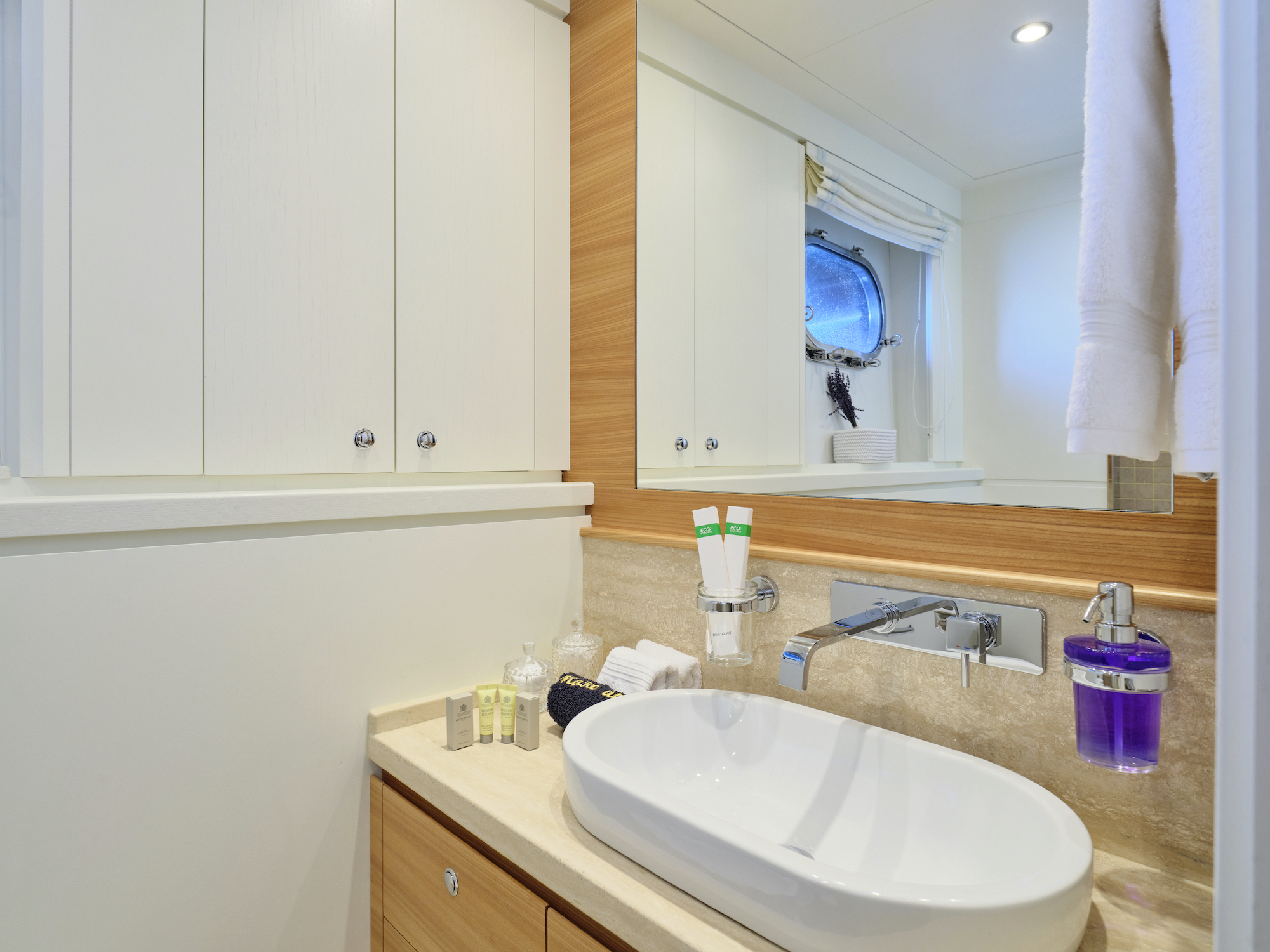 [MOTOR-YACHT-STELLA-DI-MARE]-8281-14.jpg
