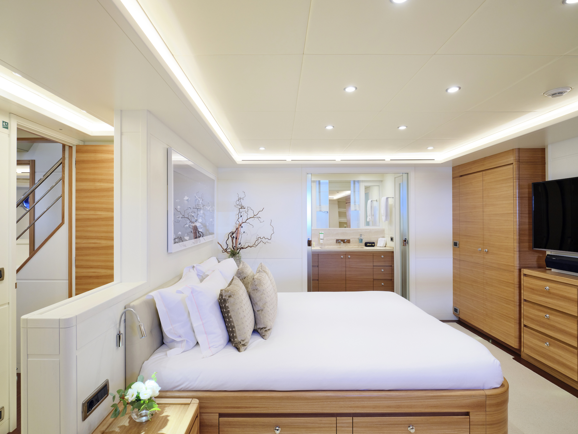 [MOTOR-YACHT-STELLA-DI-MARE]-8281-7.jpg