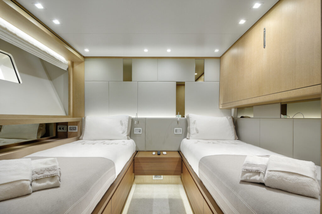 [MOTOR-YACHT-THERAPY]-8597-13.jpg