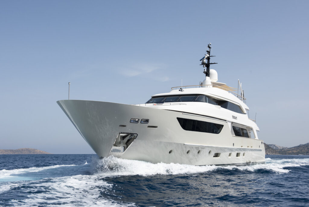 [MOTOR-YACHT-THERAPY]-8597-3.jpg
