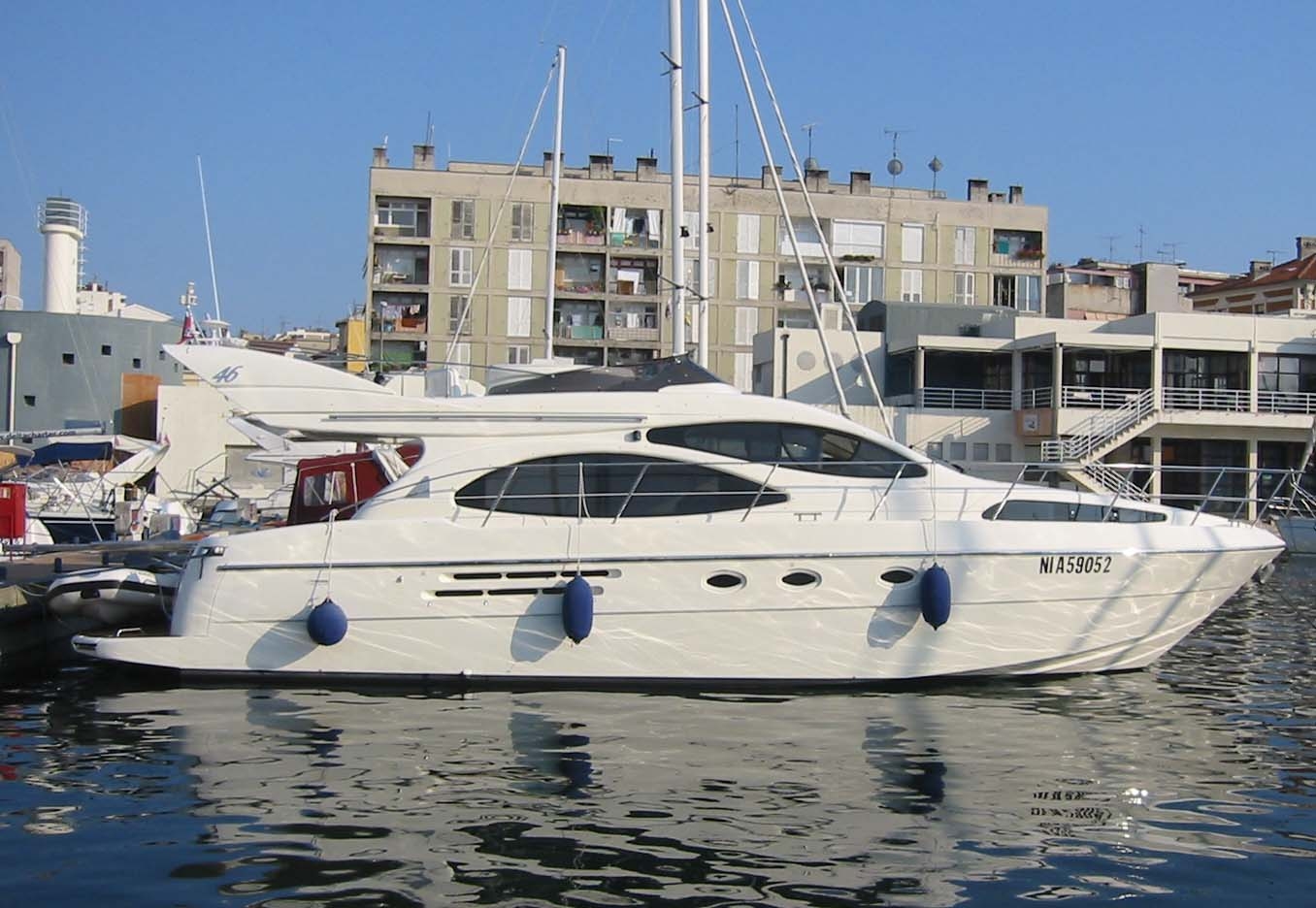 [MYKIRAL]-8398-2.jpg