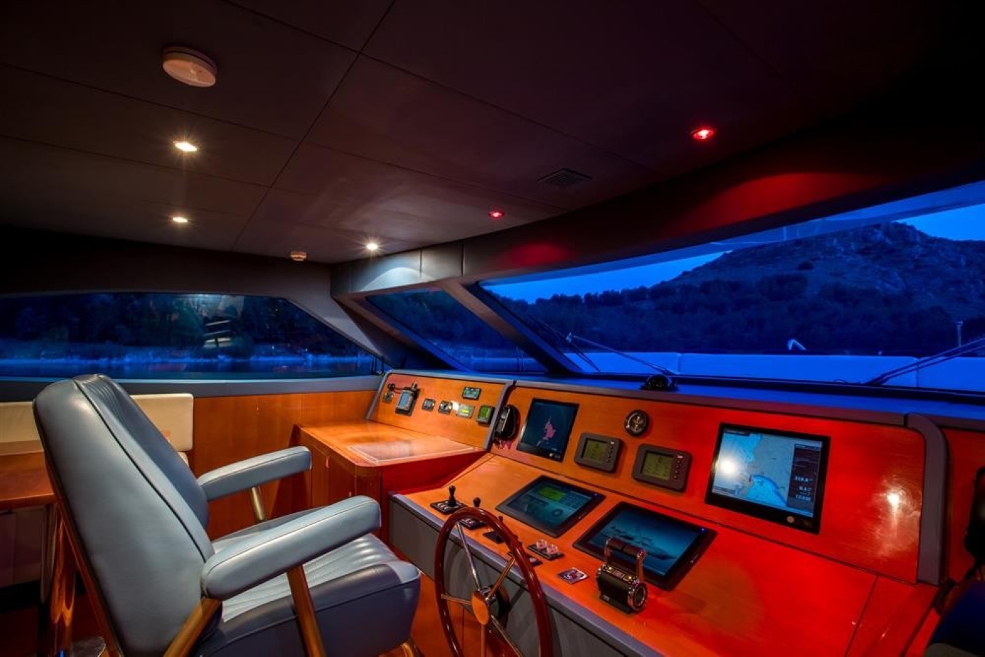 [REBECCA-V]-8900-40.jpg