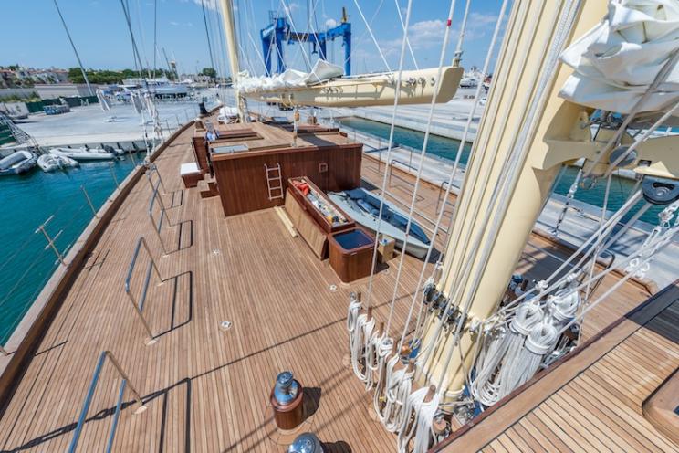 [SAILING-YACHT-CHRONOS]-8024-16.jpg