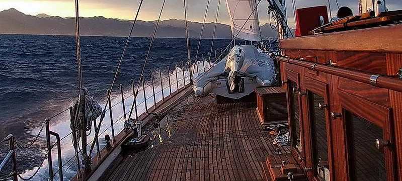 [SAILING-YACHT-CHRONOS]-8024-17.jpg