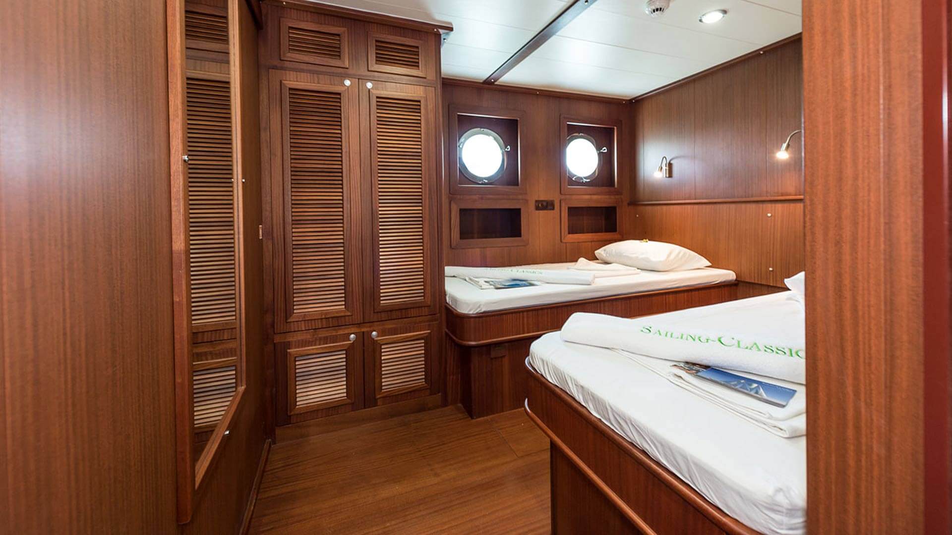 [SAILING-YACHT-CHRONOS]-8024-29.jpg