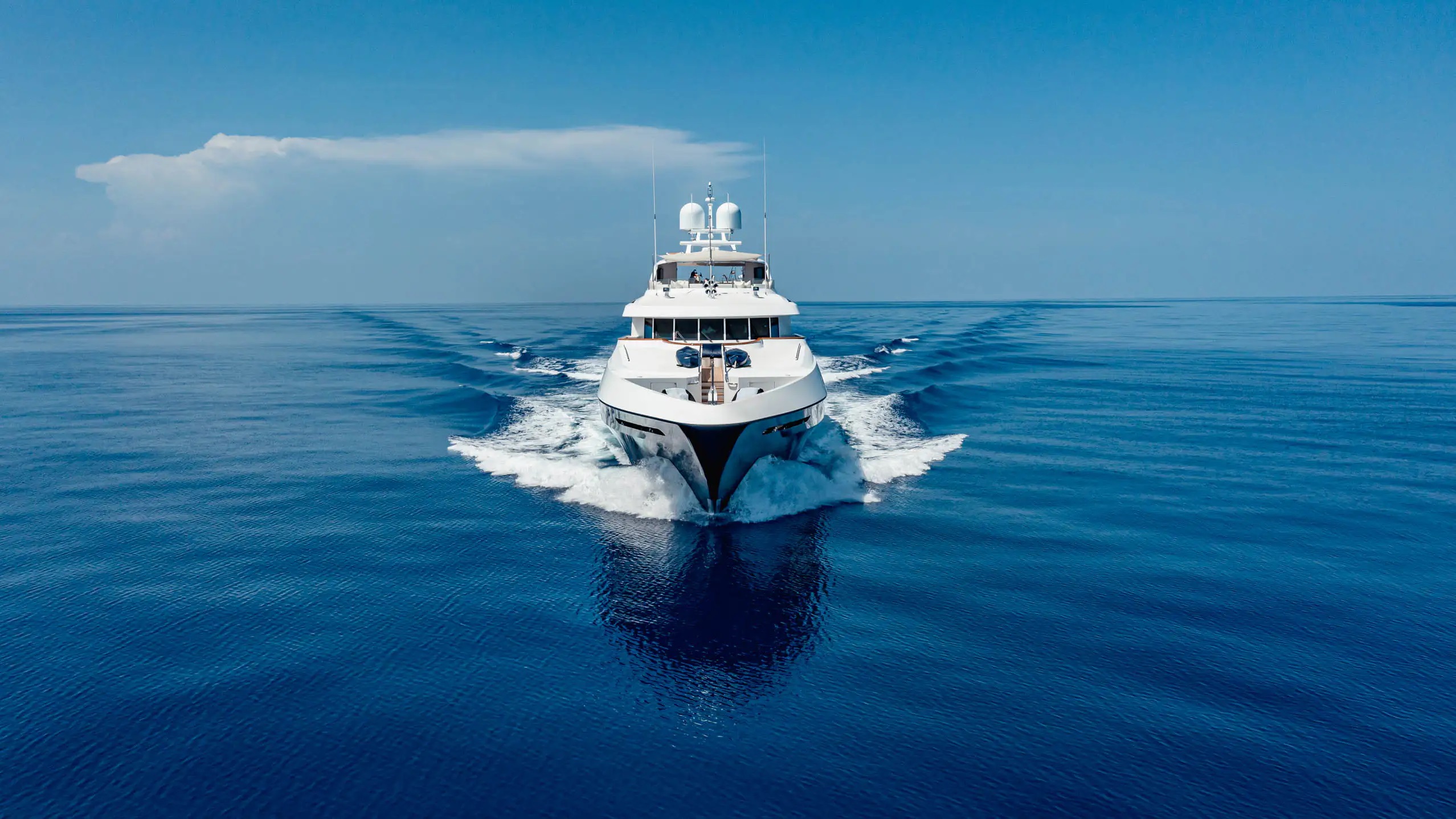 103 Motor yacht MIRABELLA.jpg