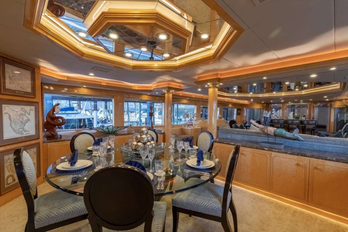 3.3 Main salon dining.jpg