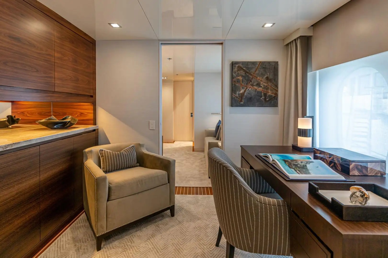 404 Master suite office.jpg