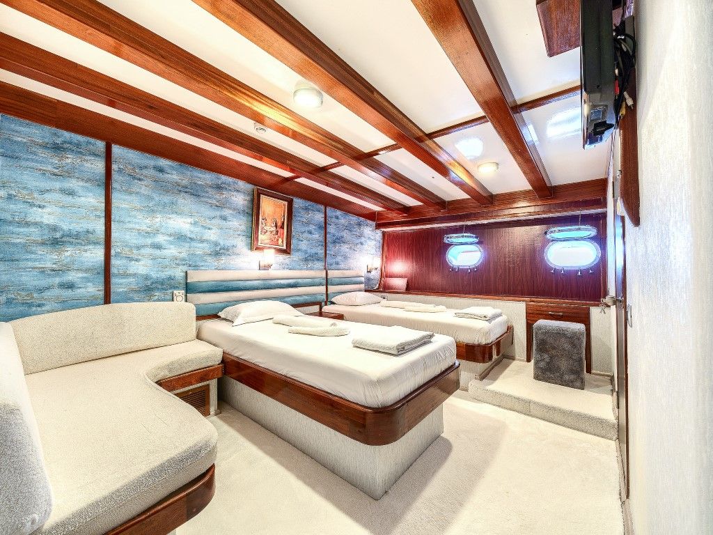 Accommodation 2.jpg