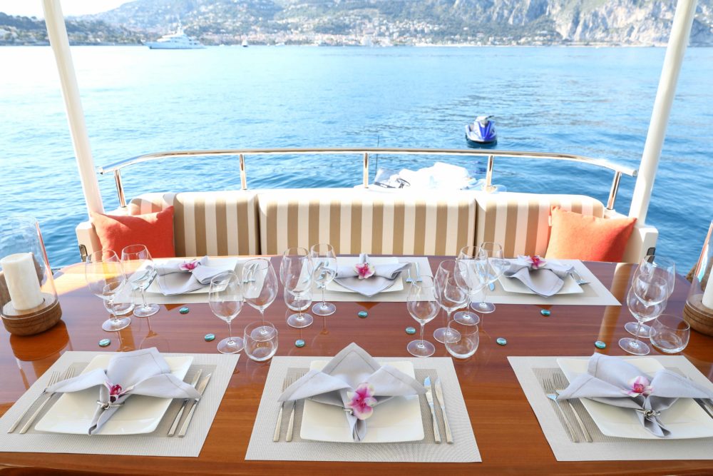 Alfresco dining area 00006.jpg
