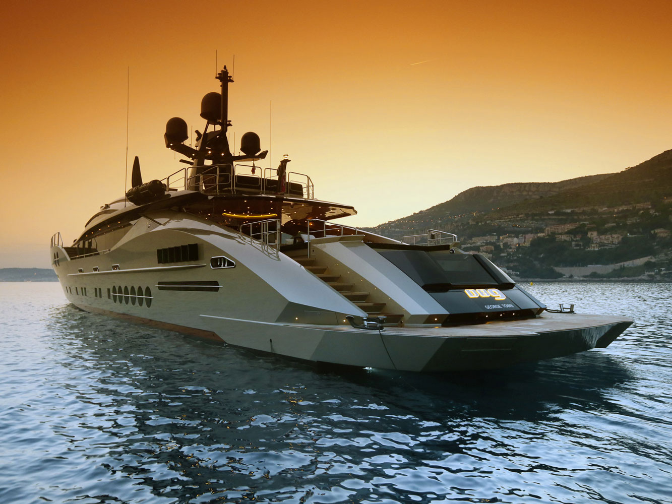 Another Palmer Johnson Yacht at Sunset - PJ 170.jpg