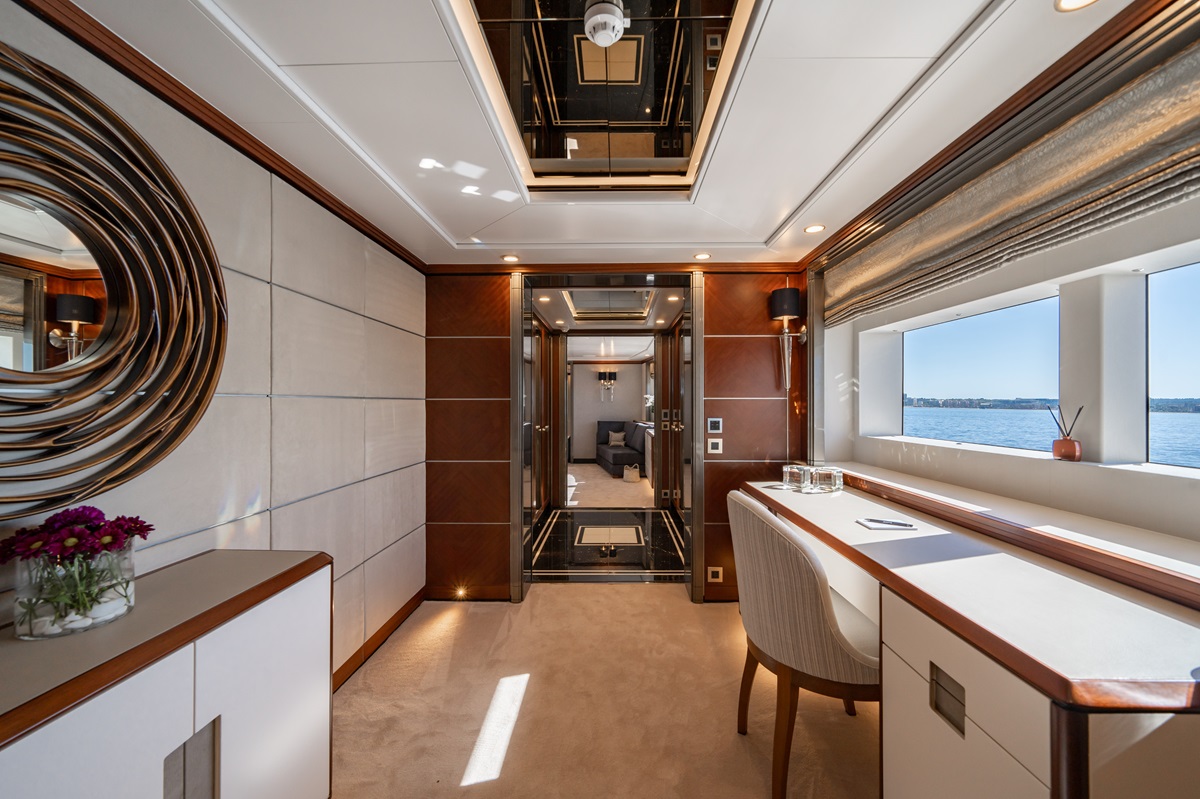 Cabin Master office.jpg
