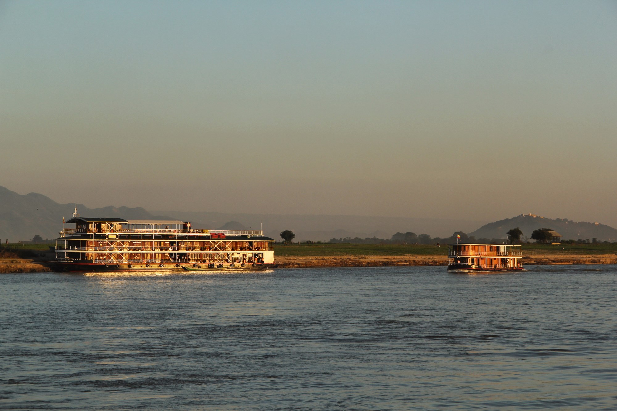 Custom built KALAY PANDAW - Cruising.jpg