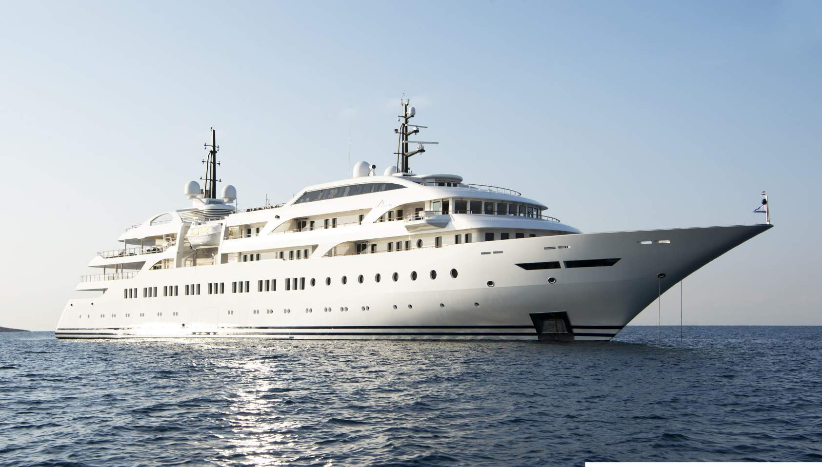 DREAM superyacht.png