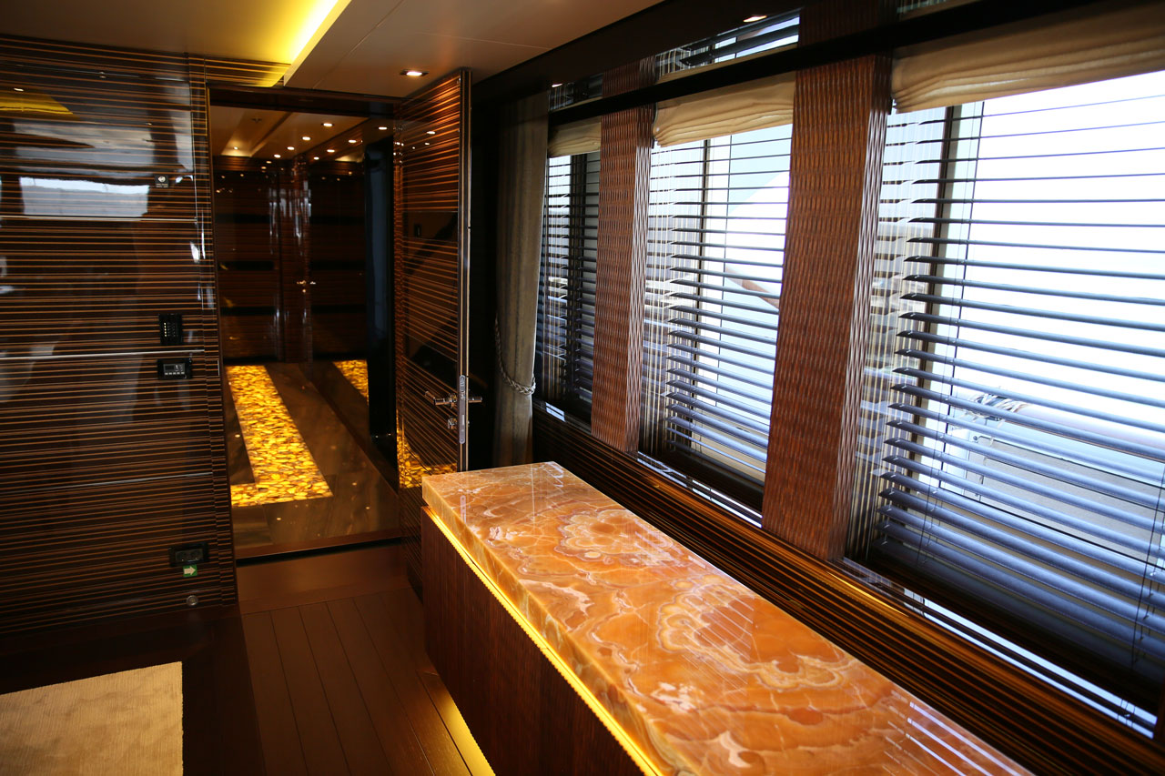 DUSUR interior detail.jpg