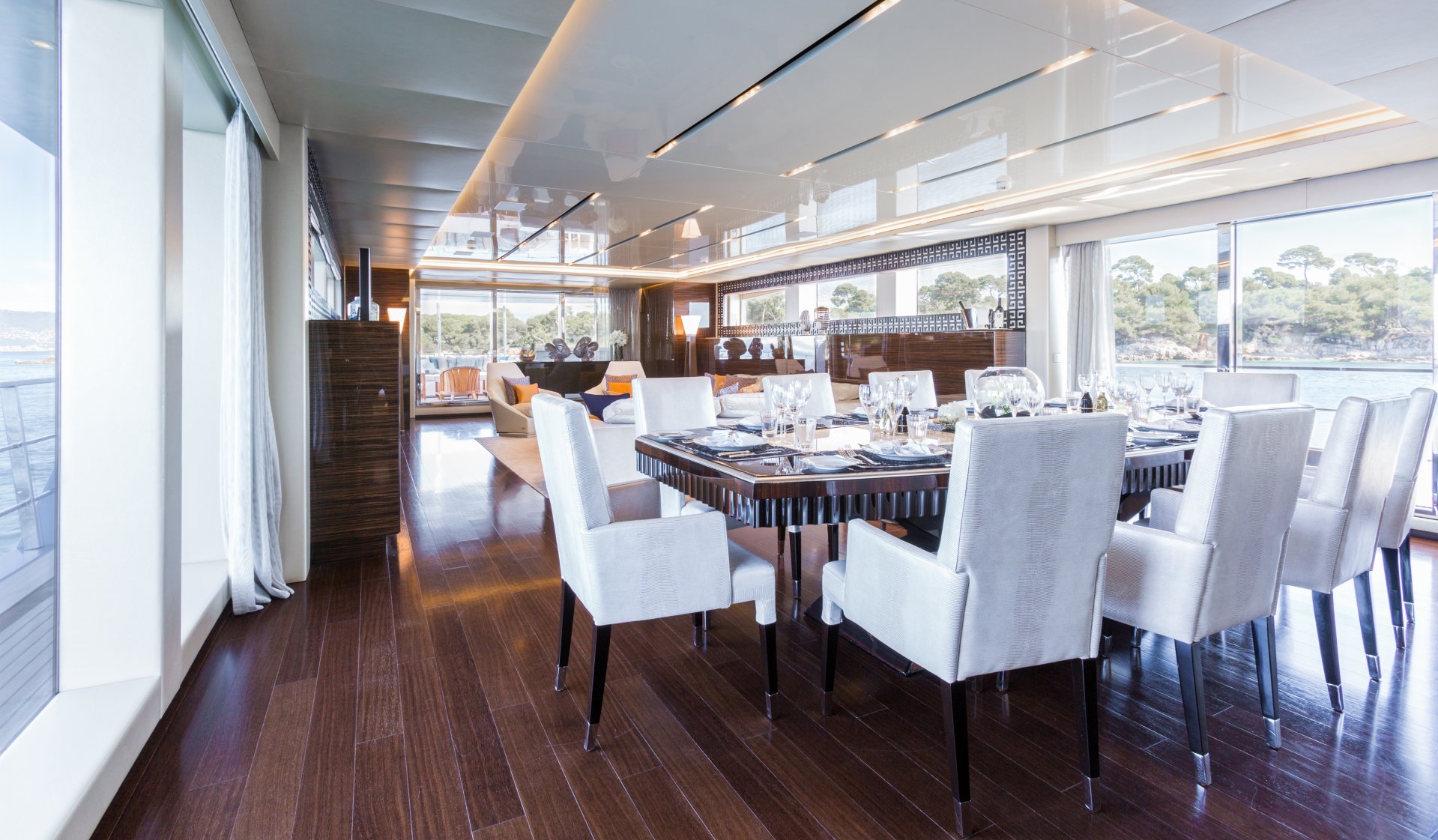 Dining table .jpg