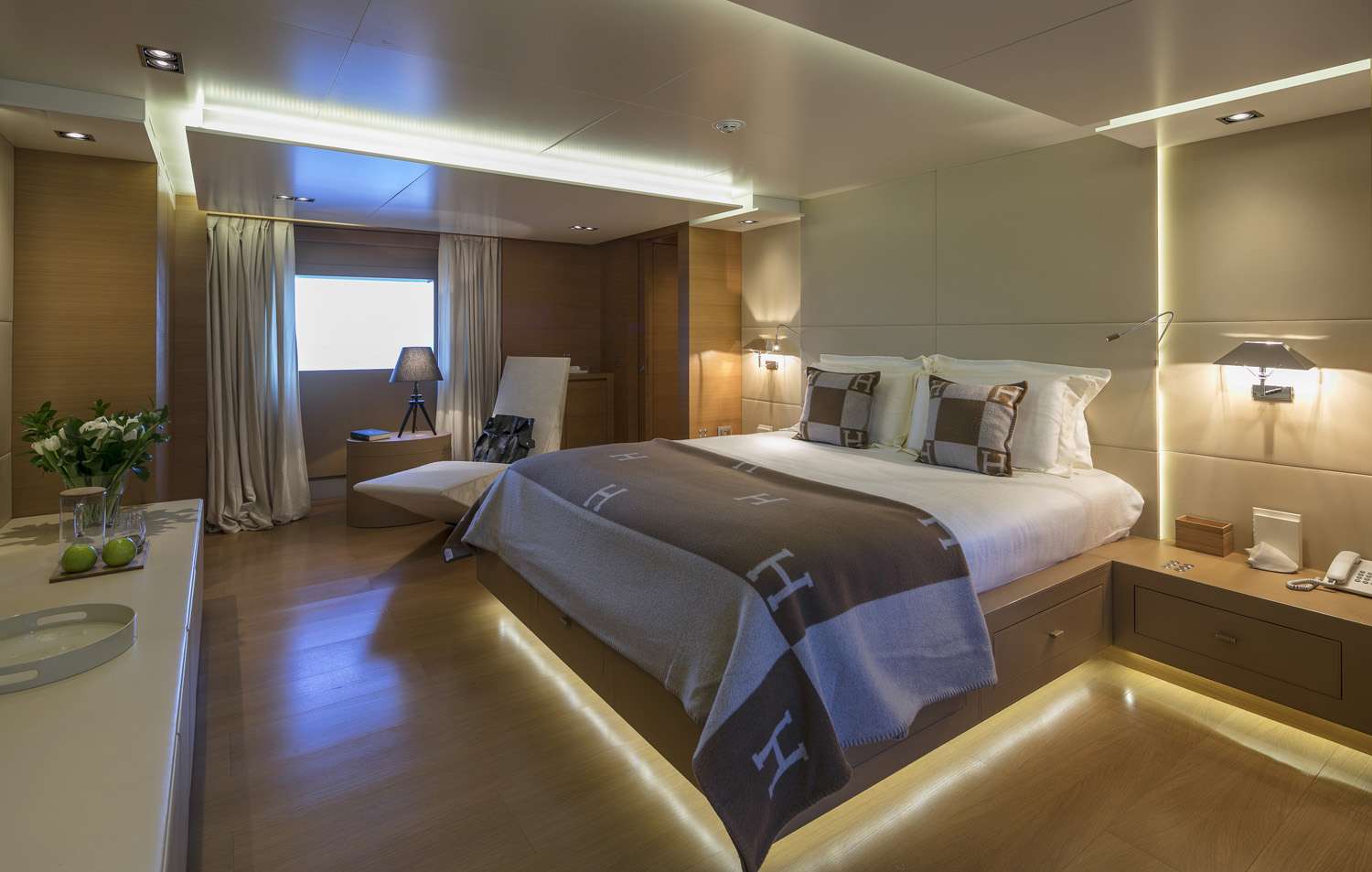 Double guest cabin  00002.jpg