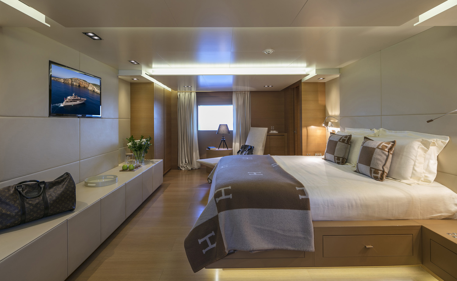 Double guest cabin  00007.jpg