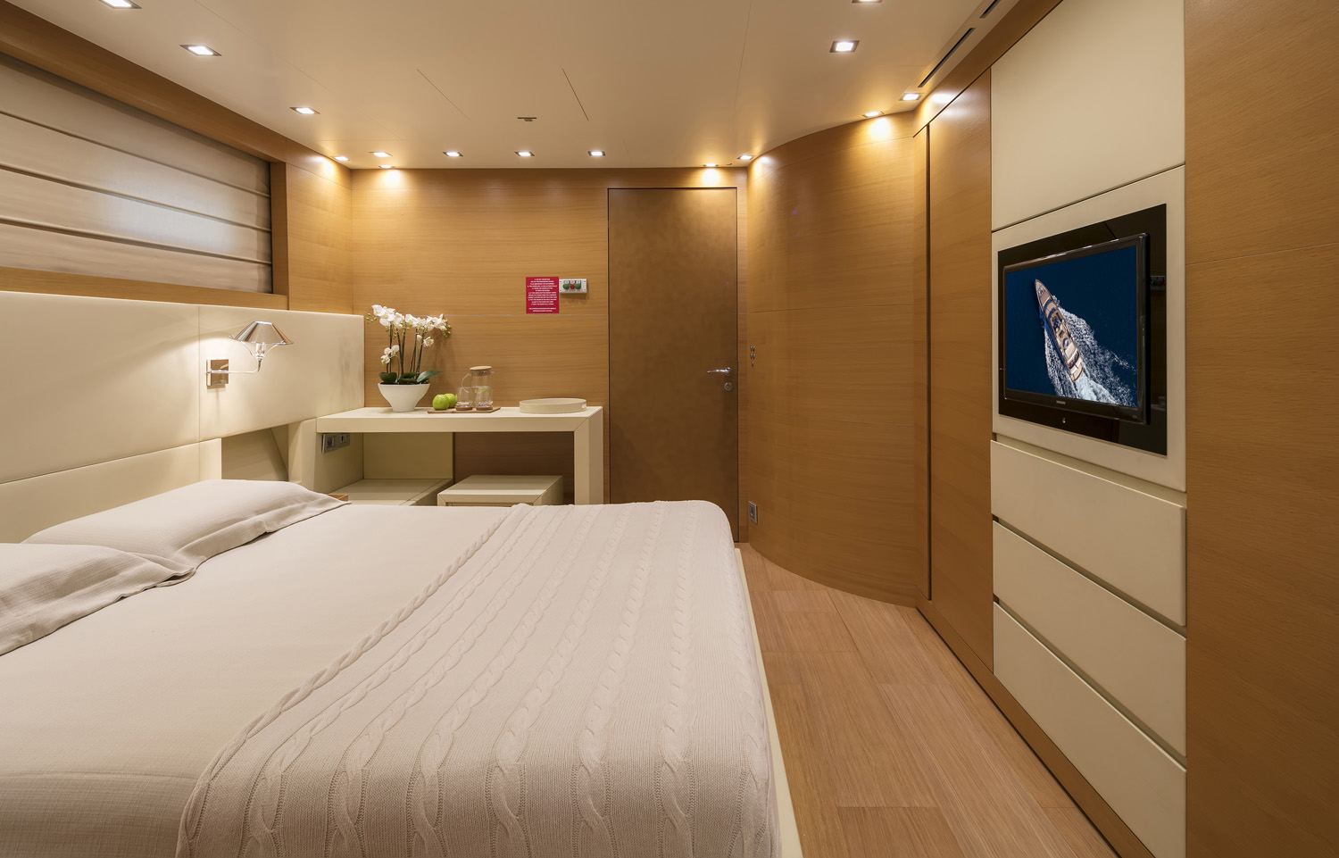 Double guest cabin  00010.jpg