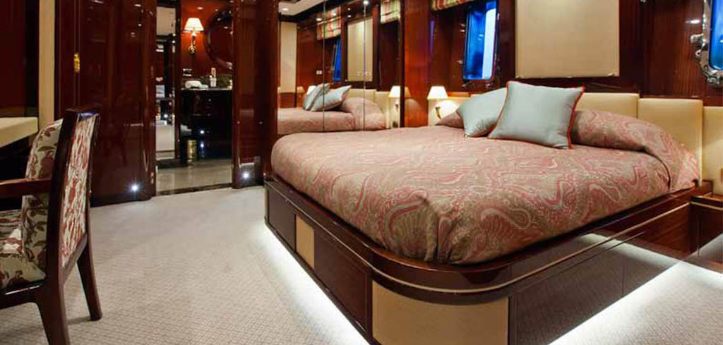 Double guest cabin 00002.jpg
