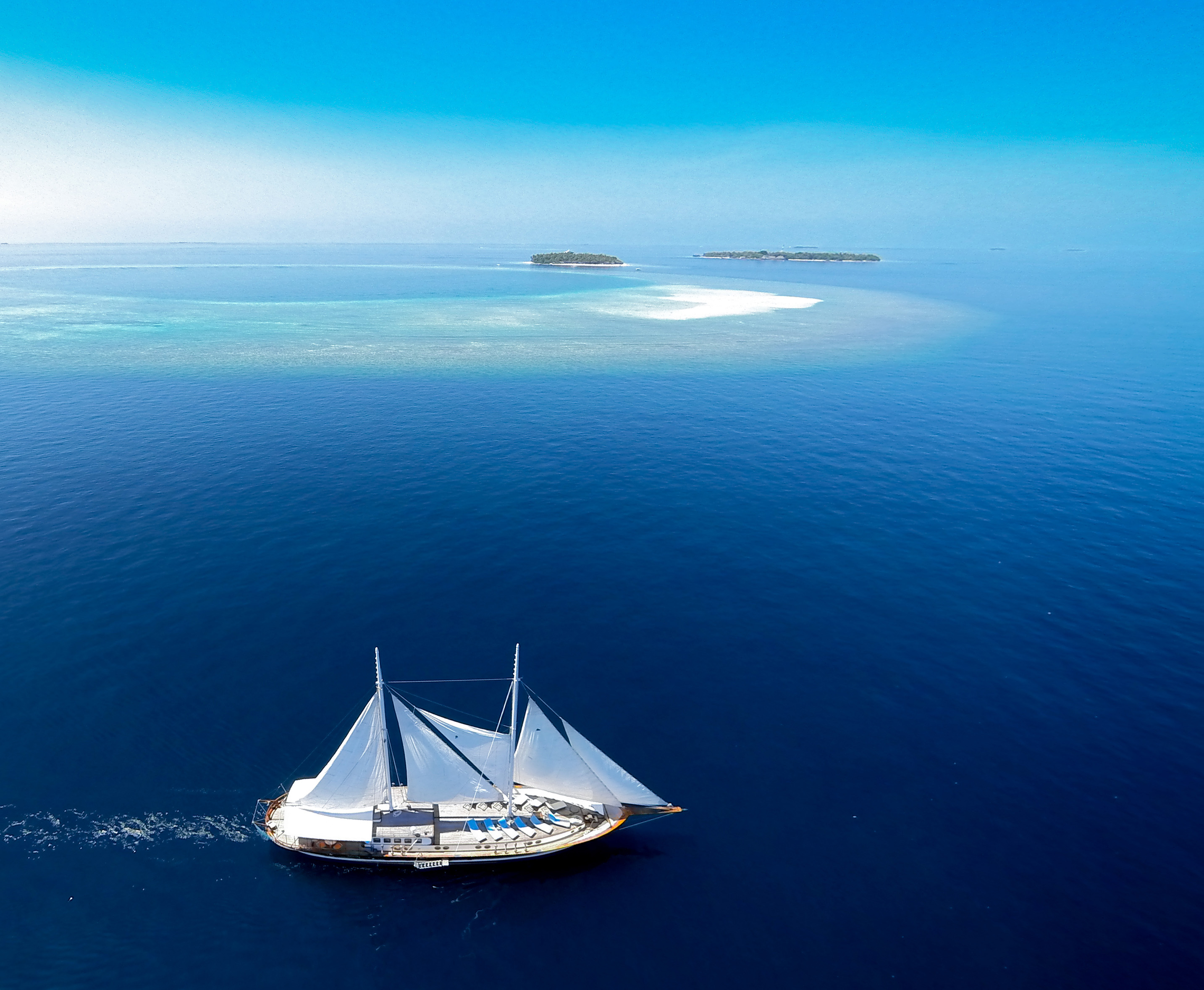DreamVoyager-exterior.jpg