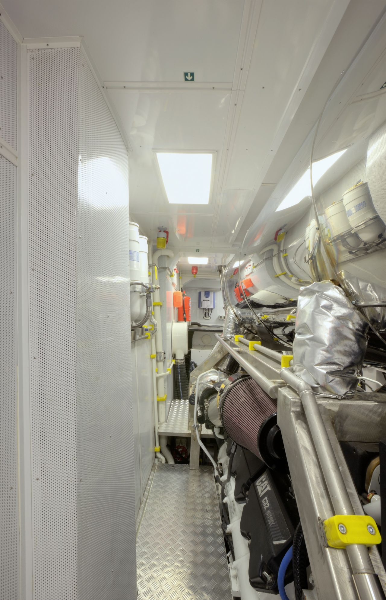 Engine room  00002.jpg