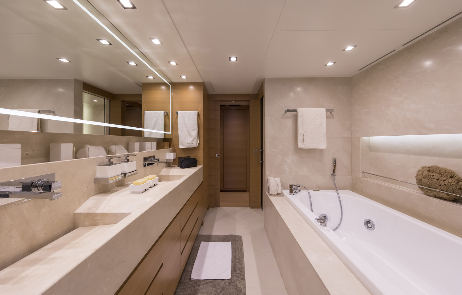 Ensuite  00007.jpg