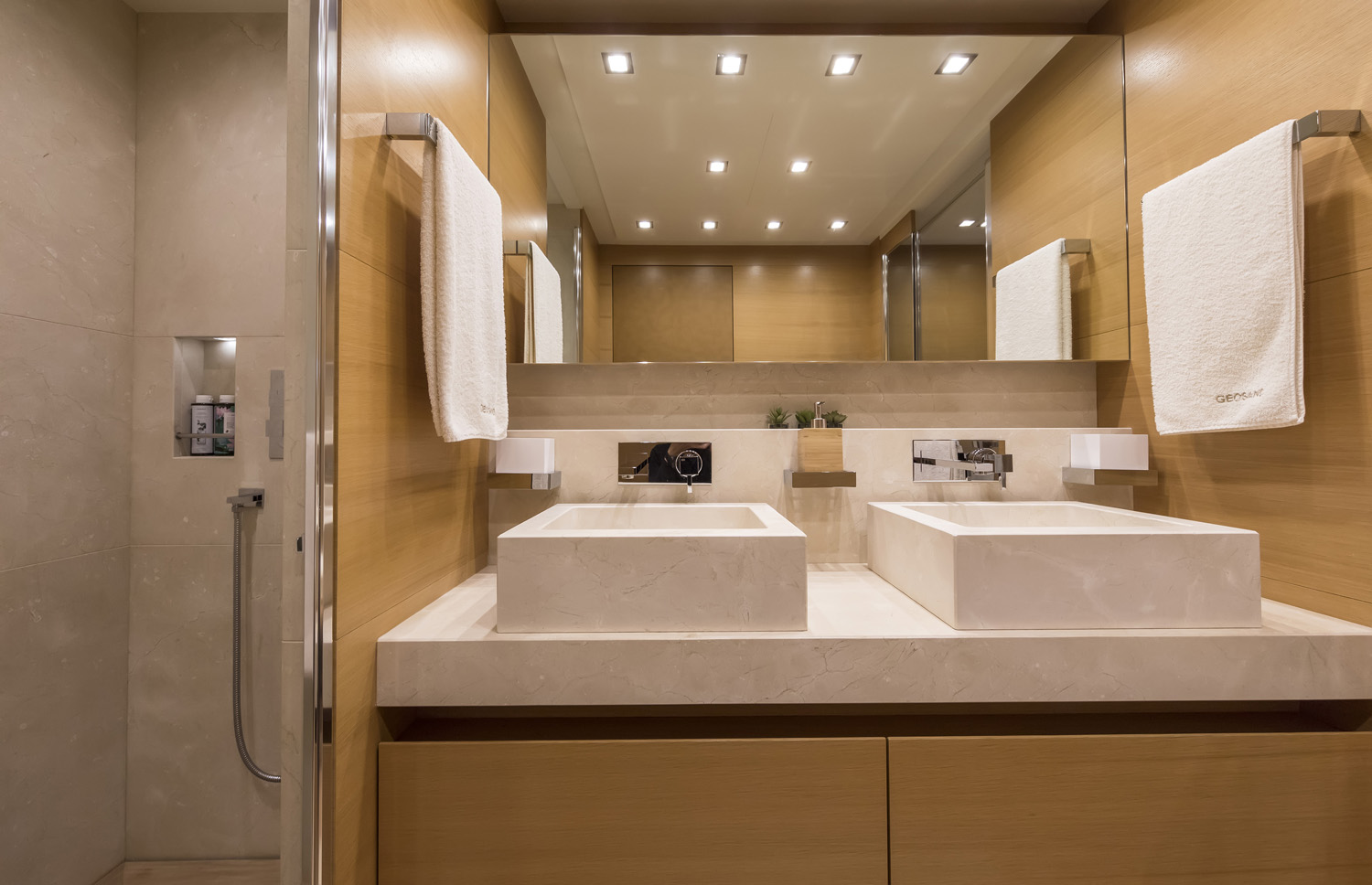 Ensuite  00008.jpg
