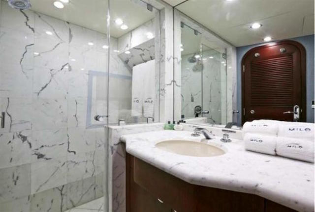 Ensuite.jpg
