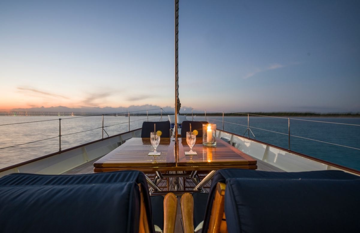 Exterior Relaxation Area With Dining.jpg