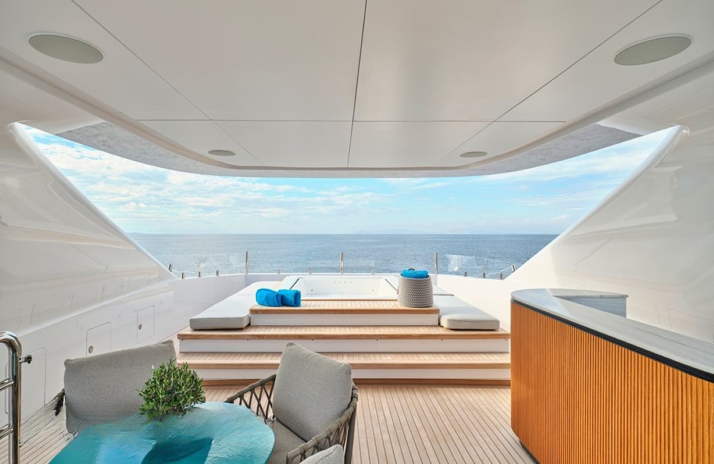 Exterior Sunbathing Area .jpg