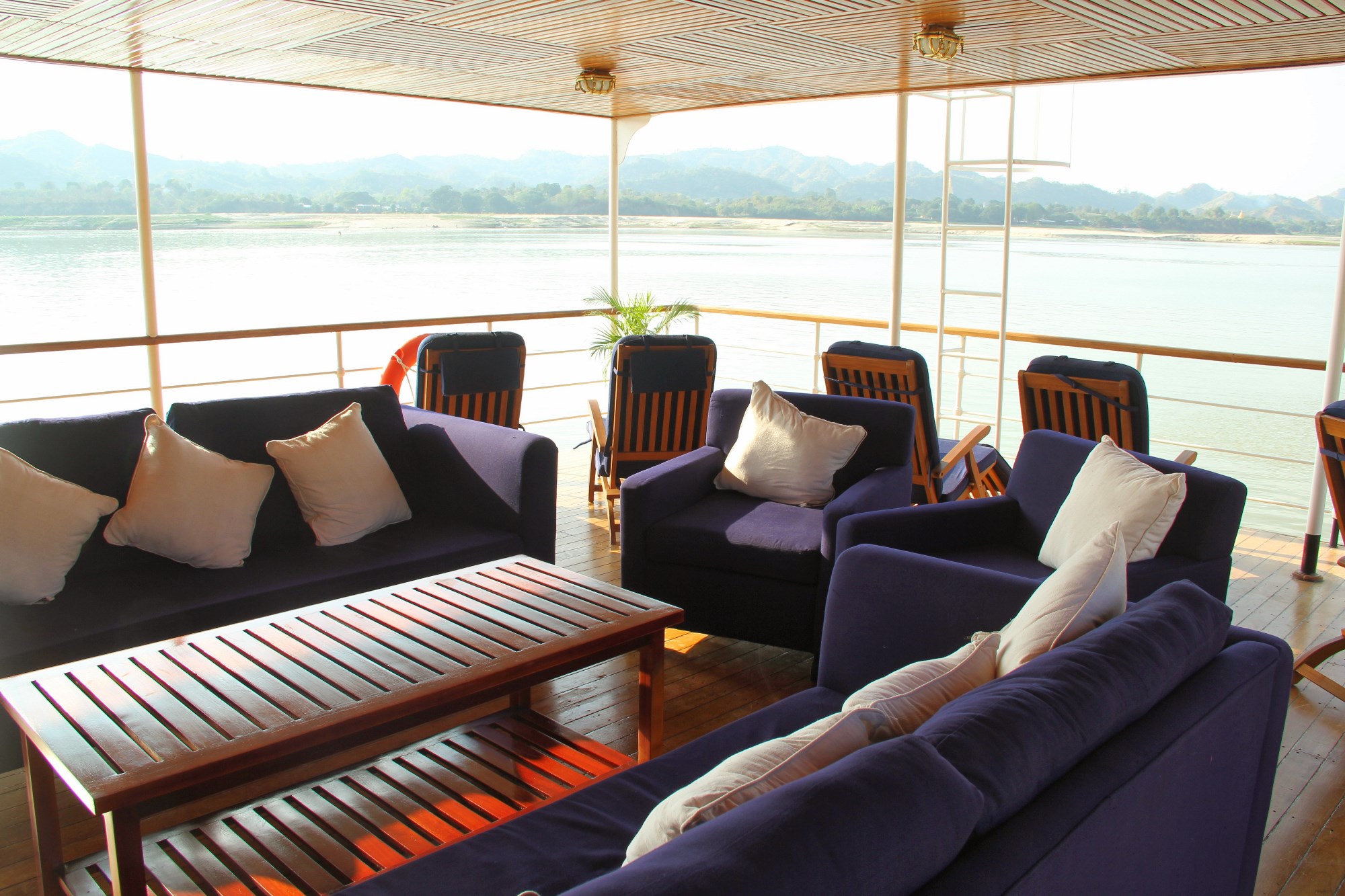 Exterior seating.jpg