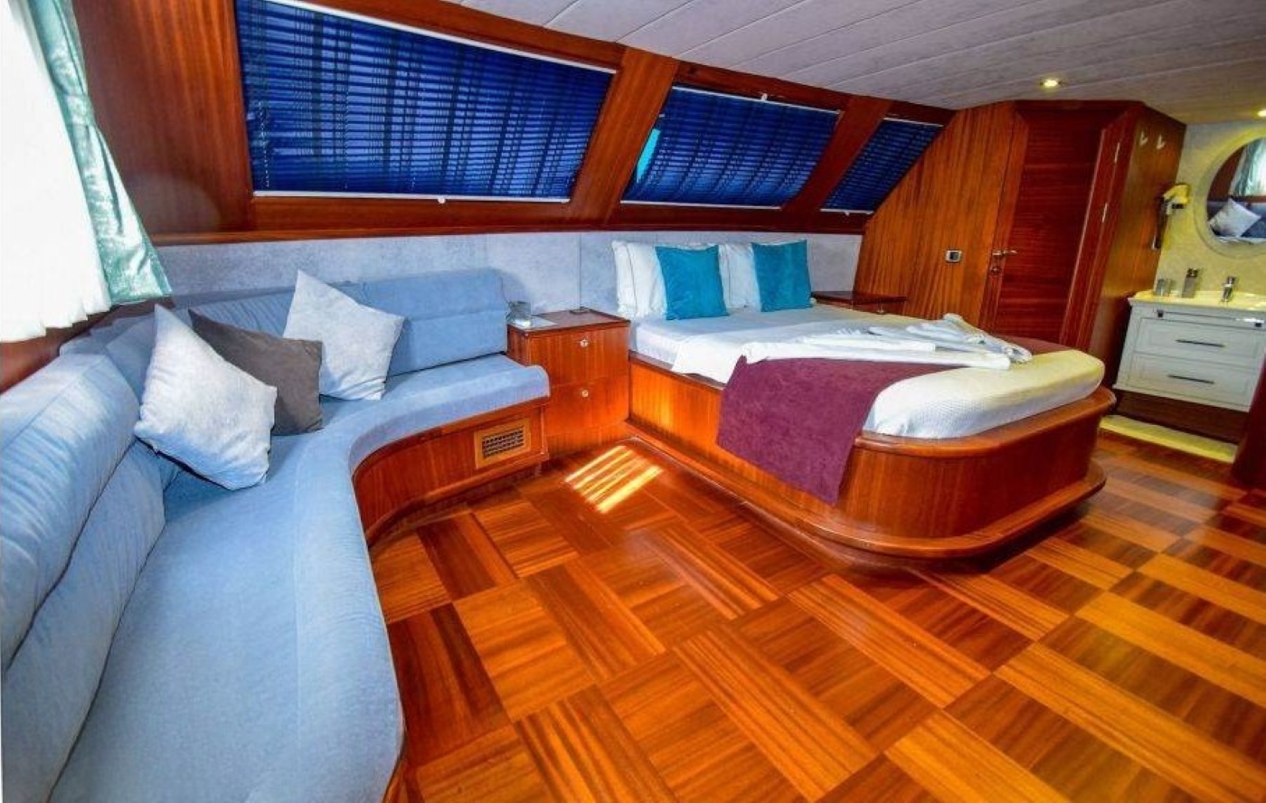 Guest Suite 06.jpg