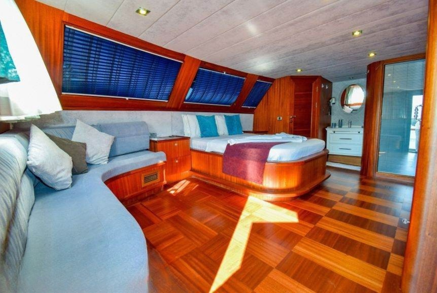 Guest Suite 07.jpg